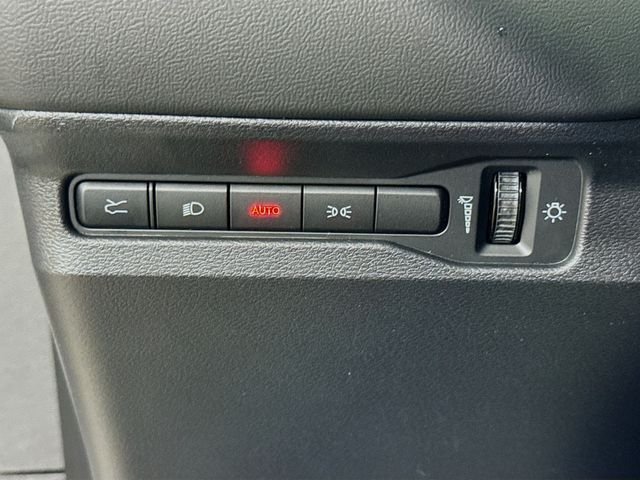 New 2026 White Knuckle Exterior Paint Dodge R/T Plus image 10