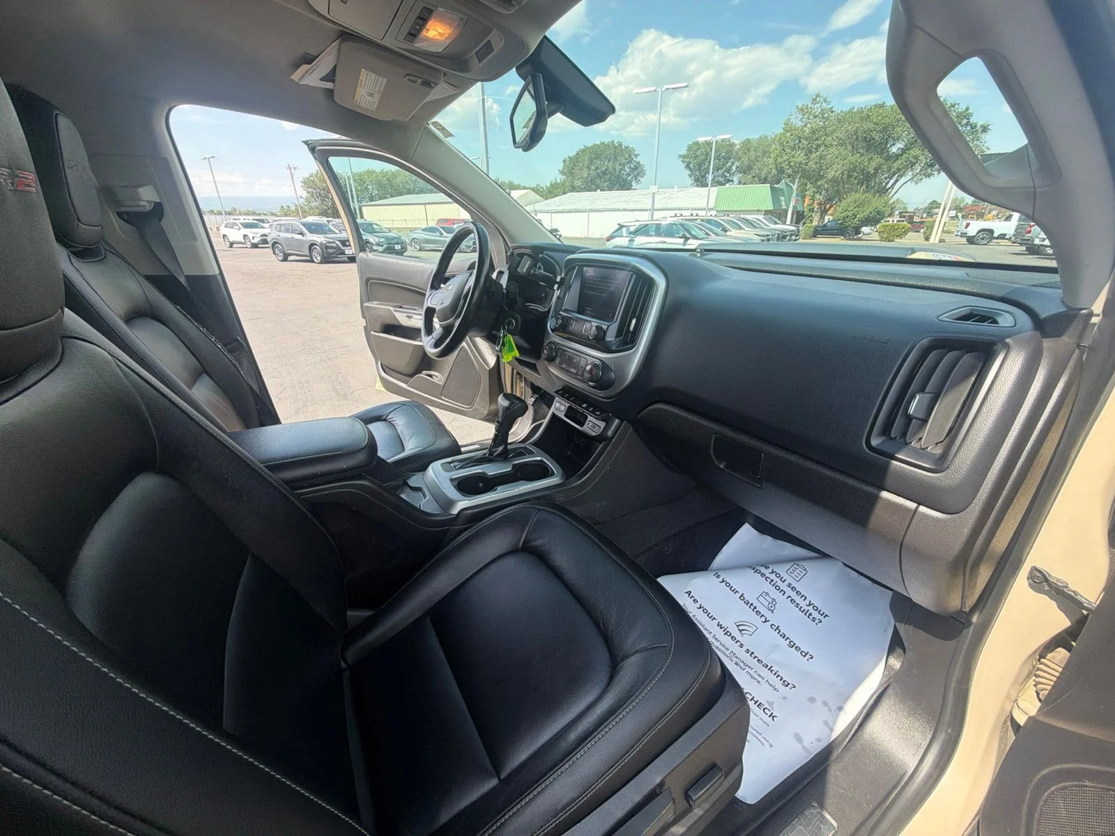 Used 2021 Beige Chevrolet ZR2 image 31