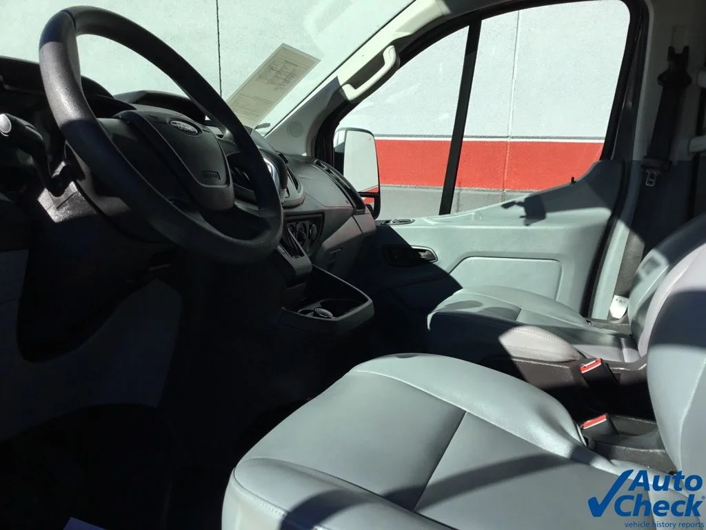 Used 2019 Gray Ford XL image 21