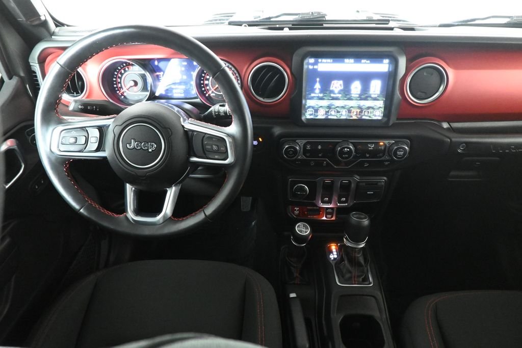 Used 2021 Gray Jeep Rubicon image 17