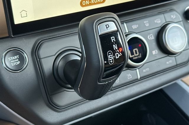 New 2026 Carpathian Grey Land Rover X image 20