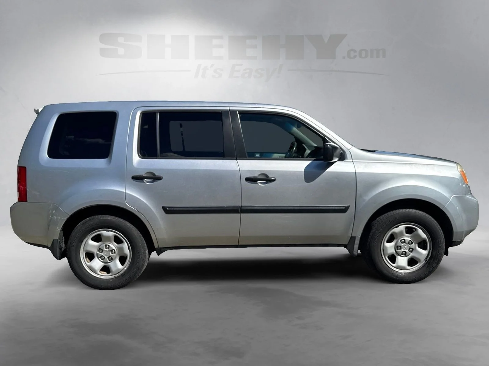 Used 2010 Silver Honda LX image 8