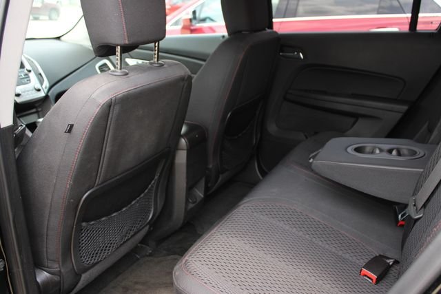 Used 2015 Black GMC SLE-1 image 22