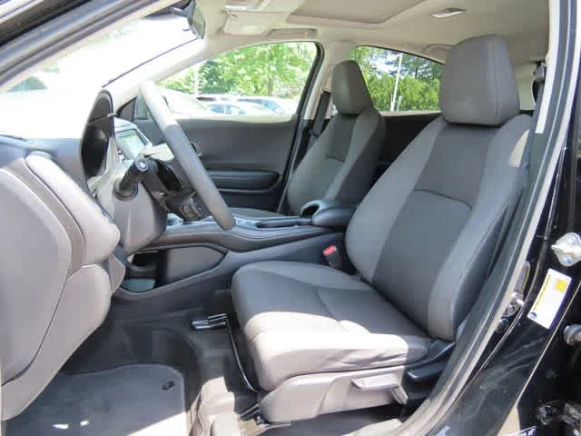 Used 2020 Crystal Black Pearl Honda EX image 11