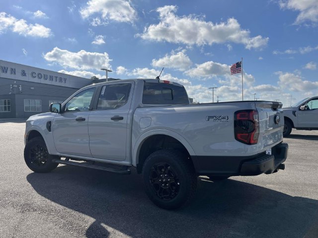 New 2026 Avalanche Ford XLT image 4