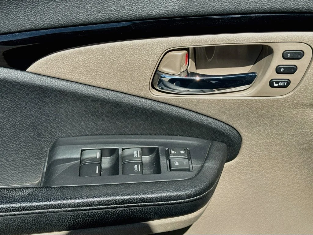 Used 2017 Red Honda RTL-E image 20
