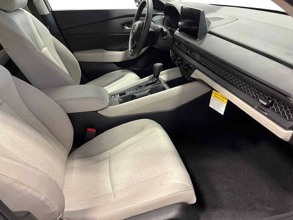 New 2026 Radiant Red Metallic Honda SE 1.5T image 28