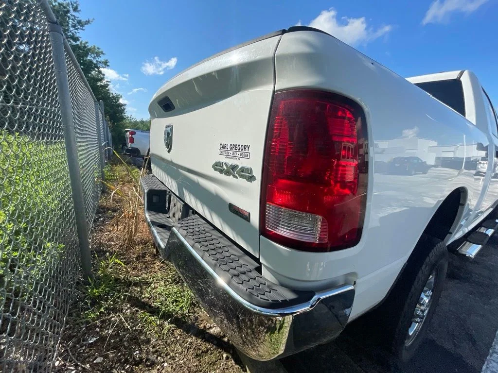 Used 2012 White Ram ST image 14