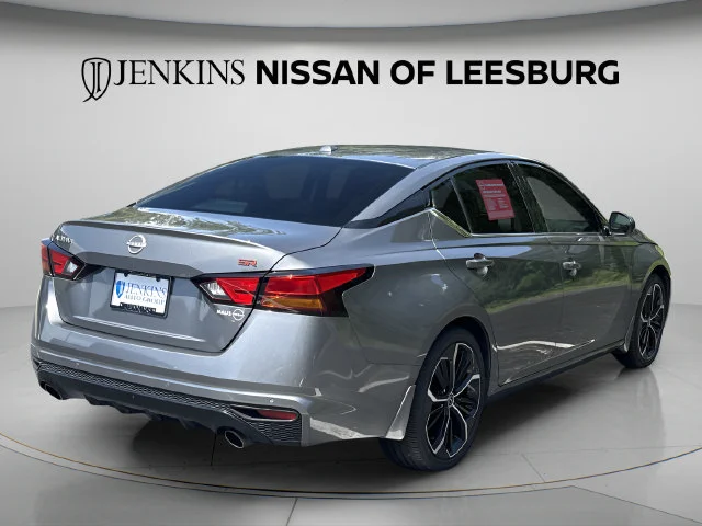 Used 2024 Gray Nissan 2.5 SR image 7