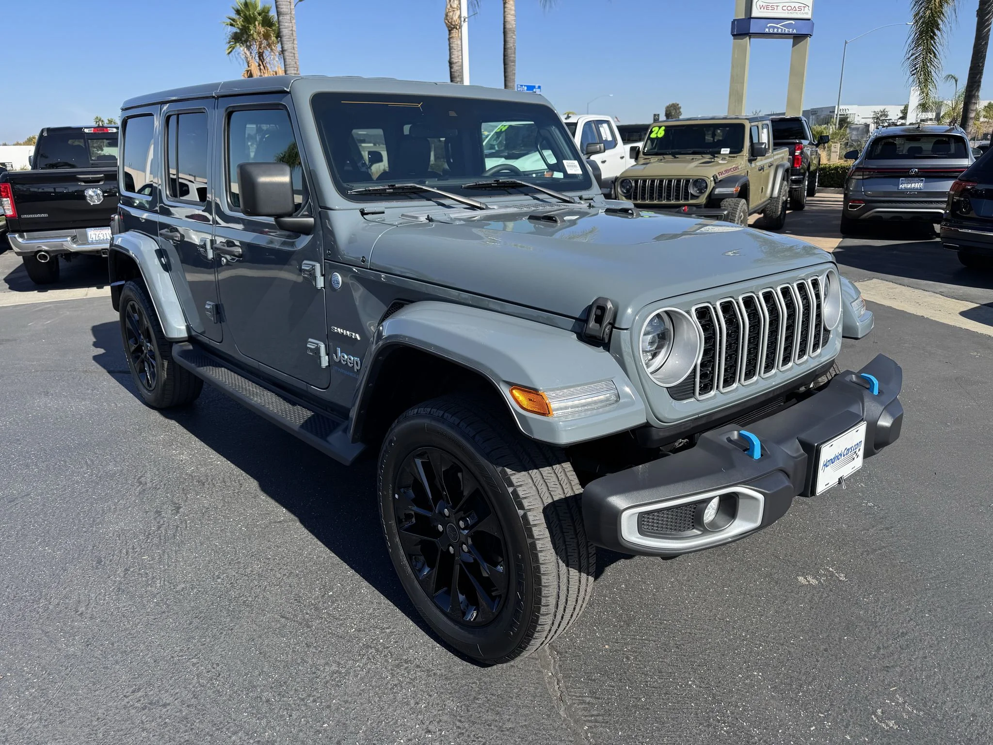 Used 2024 ANVIL CLEAR COAT Jeep Sahara image 1