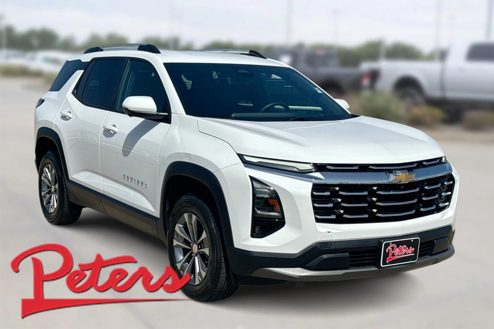 Used 2025 Summit White Chevrolet FWD LT image 1
