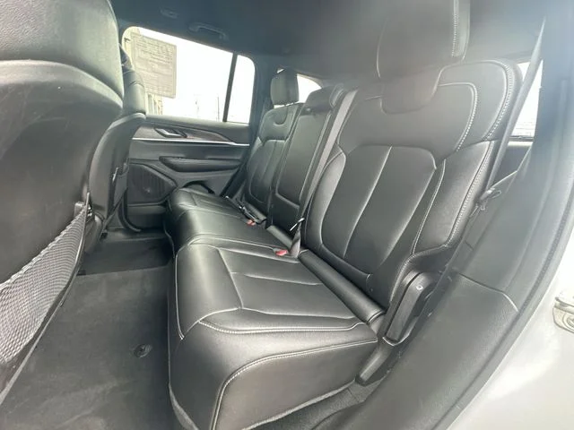 Certified Used 2024 Silver Jeep Limited image 24