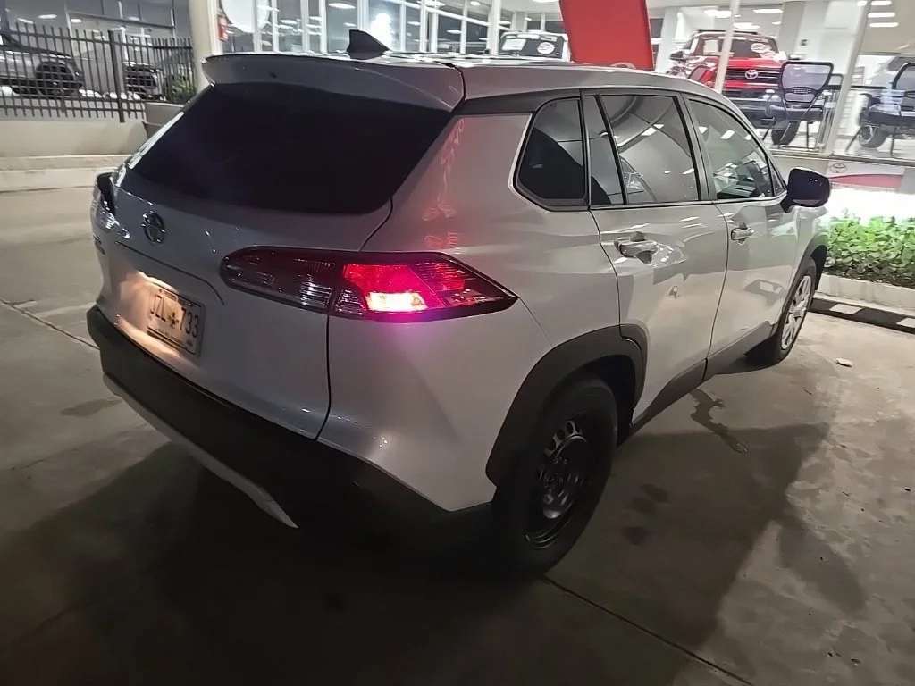 Used 2022 Beige Toyota L image 6