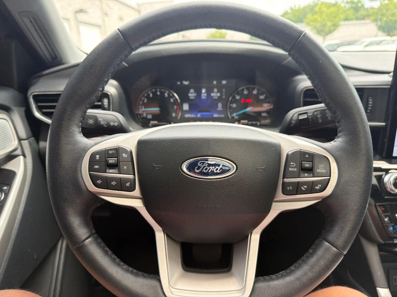 Used 2023 Red Ford Limited image 20