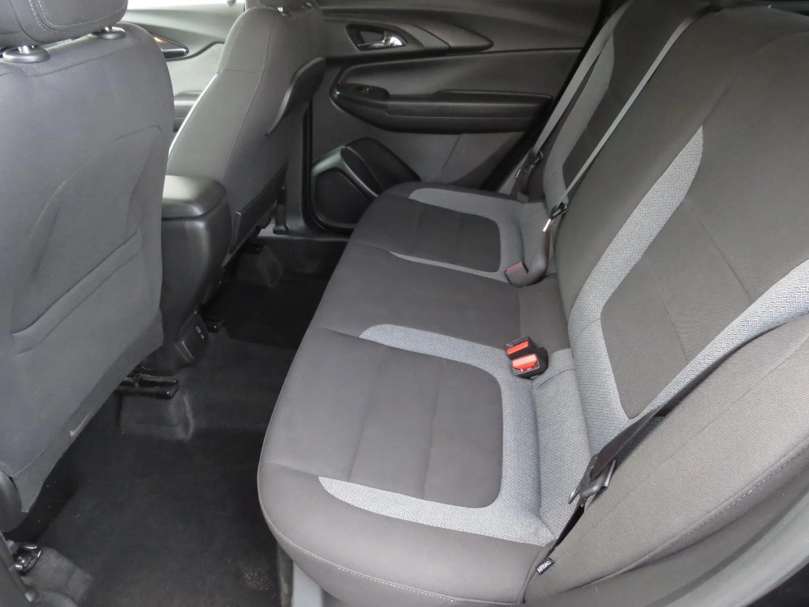 Used 2021 Mosaic Black Metallic Chevrolet LT image 26