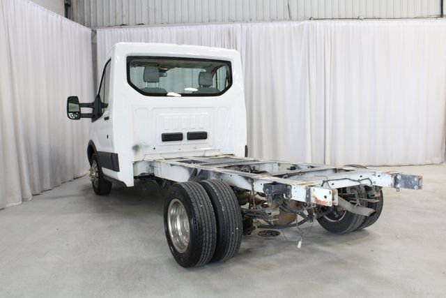 Used 2018 Oxford White Ford Base image 22
