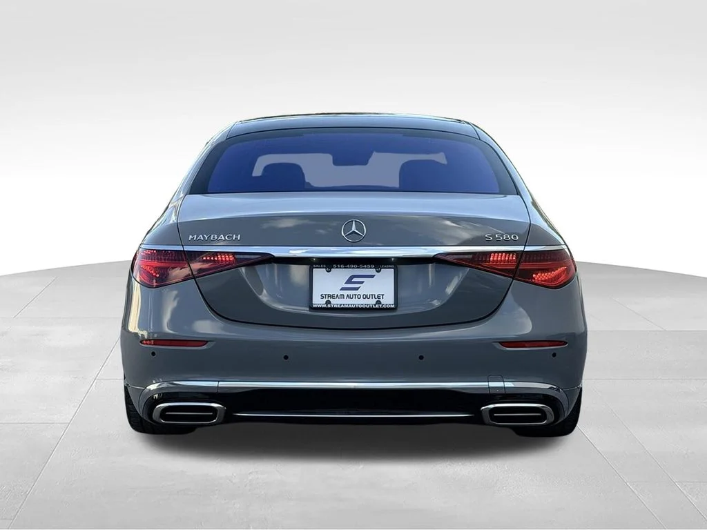 Used 2022 Gray Mercedes-Benz Maybach S 580 image 9