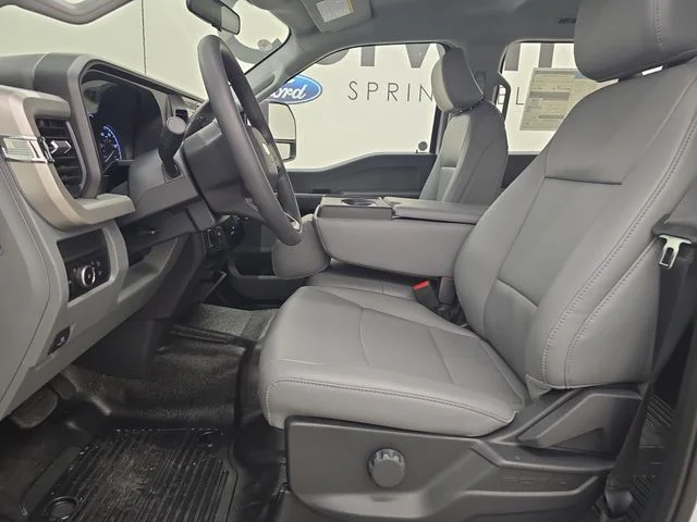 New 2026 Oxford White Ford F-250® XL image 23