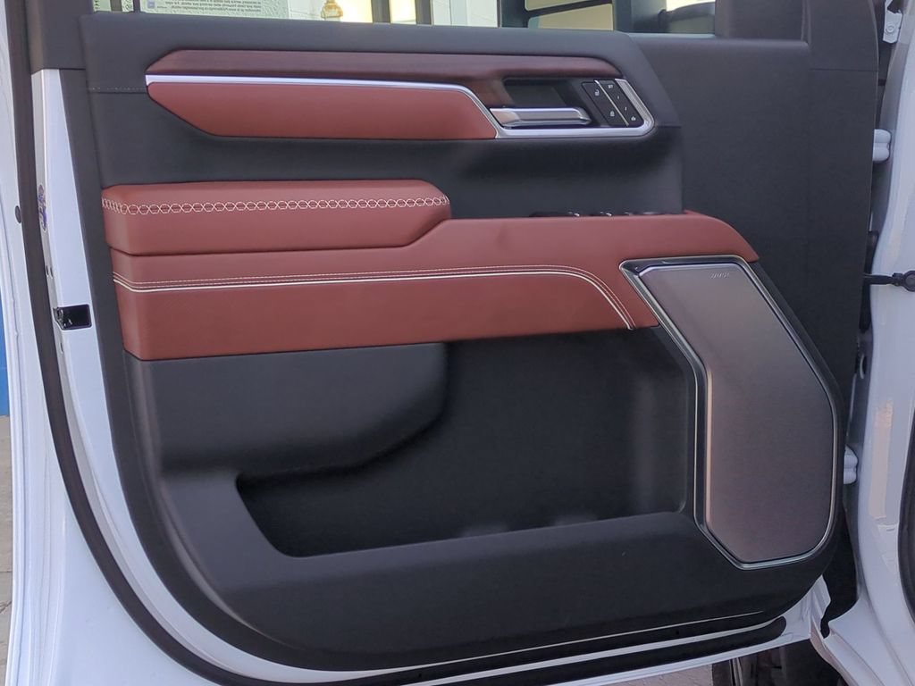 New 2026 Glacier White Tricoat GMC Denali Ultimate image 23