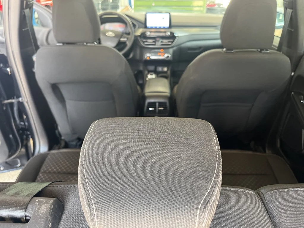 Used 2023 Black Metallic Ford Active image 13
