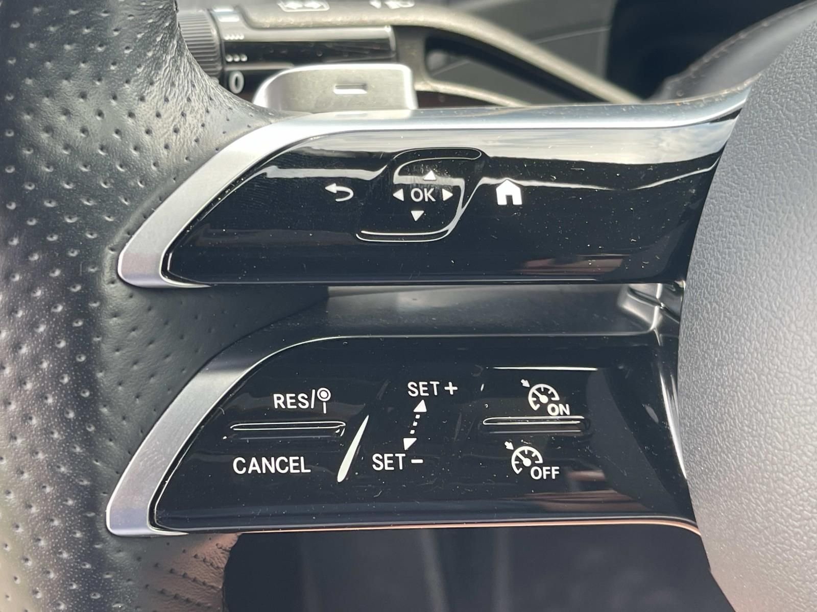 Certified Used 2024 Polar White Mercedes-Benz CLE 300 image 35