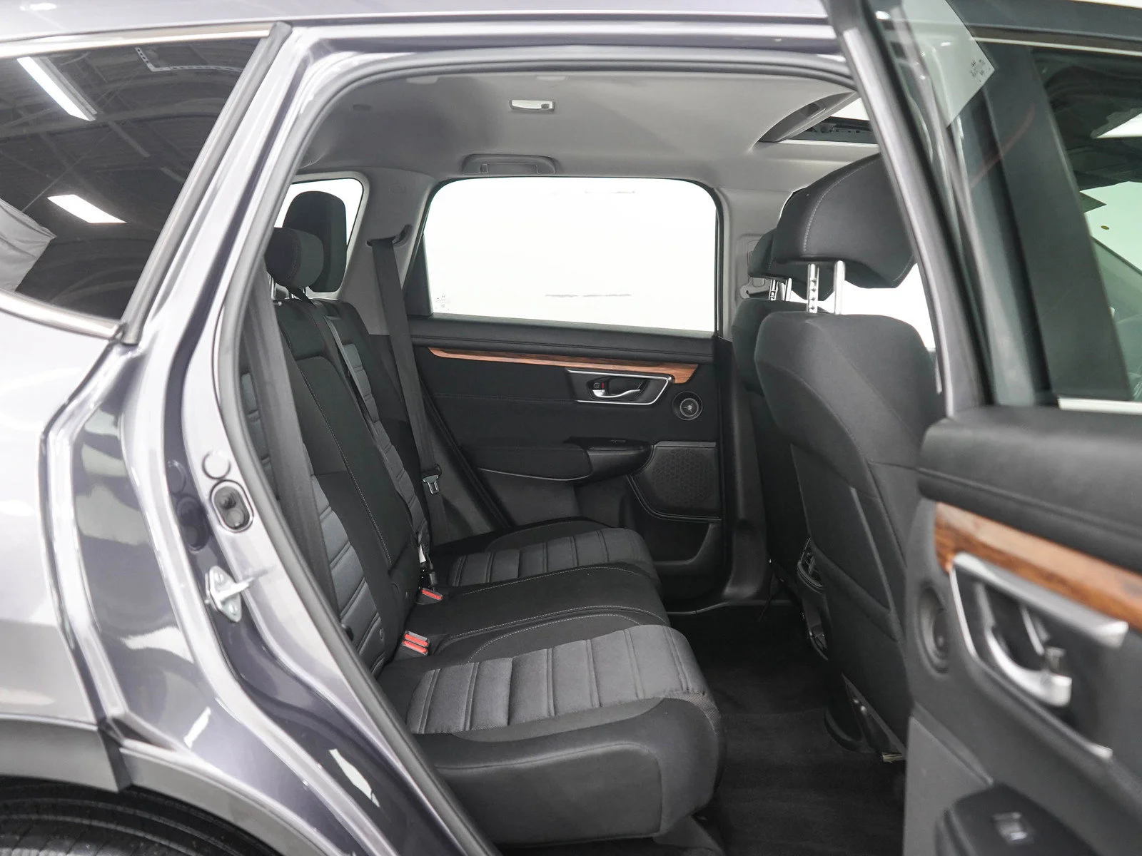 Used 2021  Honda ex image 12