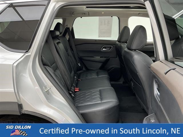 Certified Used 2022 Brilliant Silver Metallic Nissan Platinum image 23
