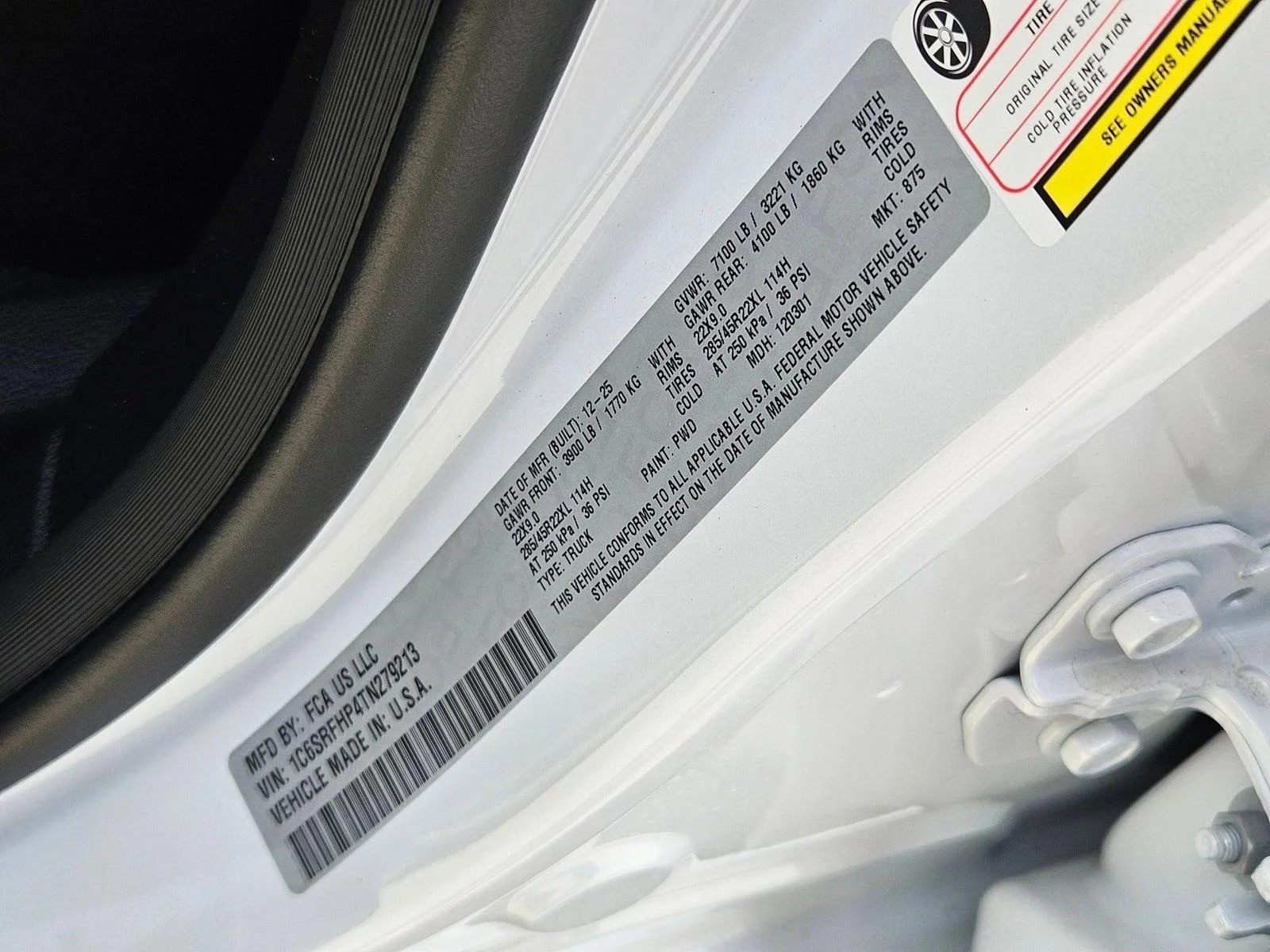 New 2026 Ivory White Tri-Coat Pearl-Coat Exterior Paint RAM Limited image 18