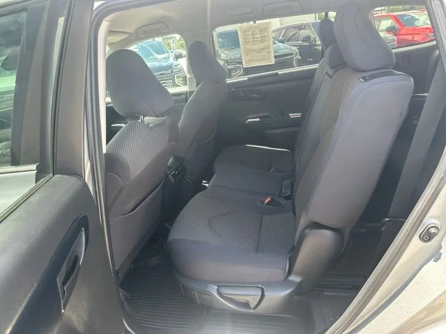Used 2023 Silver Toyota LE image 27