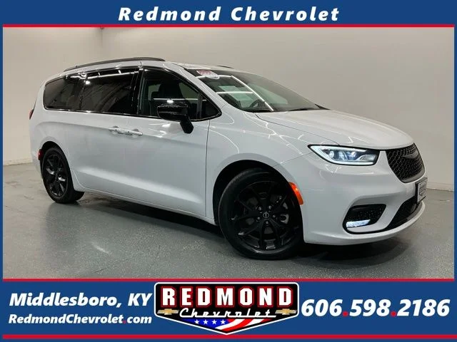 2025 Chrysler Pacifica