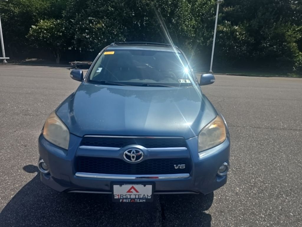 Used 2011 Blue Toyota Limited image 2