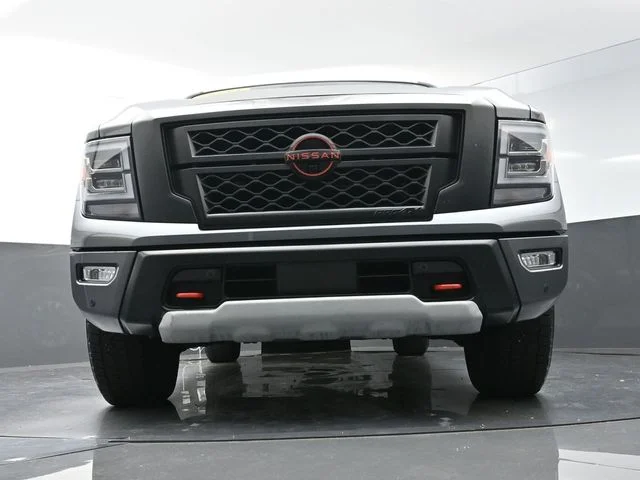 2024 Nissan Titan PRO-4X - Photo 26