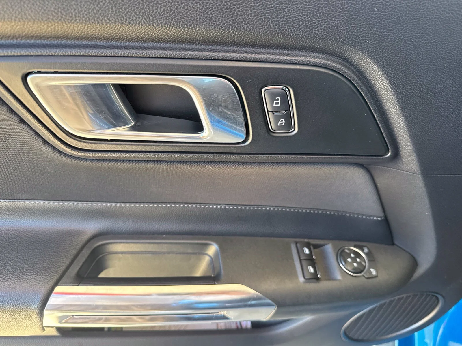 Used 2019 Blue Ford EcoBoost image 5