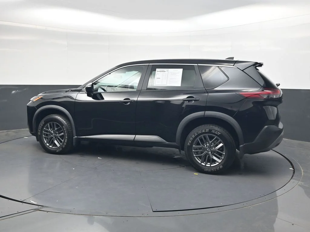 Used 2023 Black Nissan S image 8