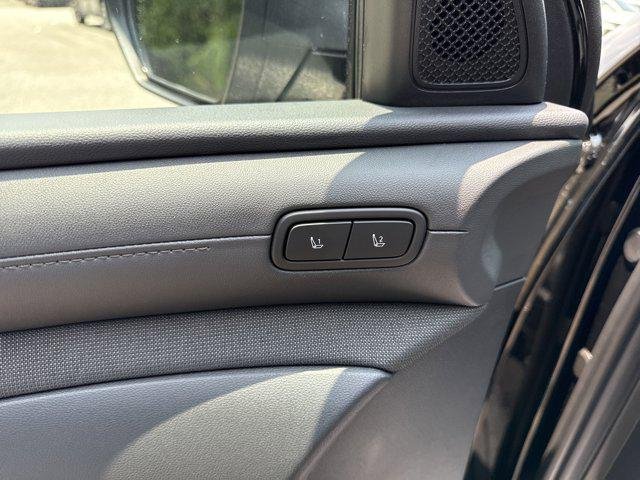 2026 Hyundai Santa Cruz Limited - Photo 13