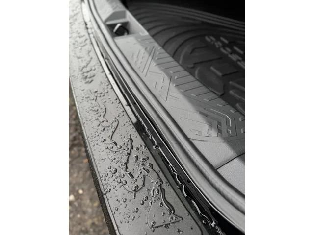 New 2026 CRYSTAL BLACK SILICA Subaru Limited image 36