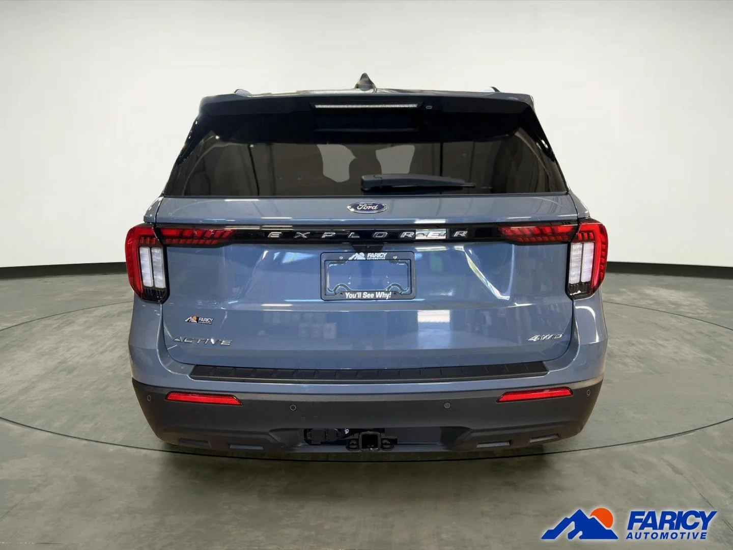 Used 2025 Vapor Blue Ford Active image 3
