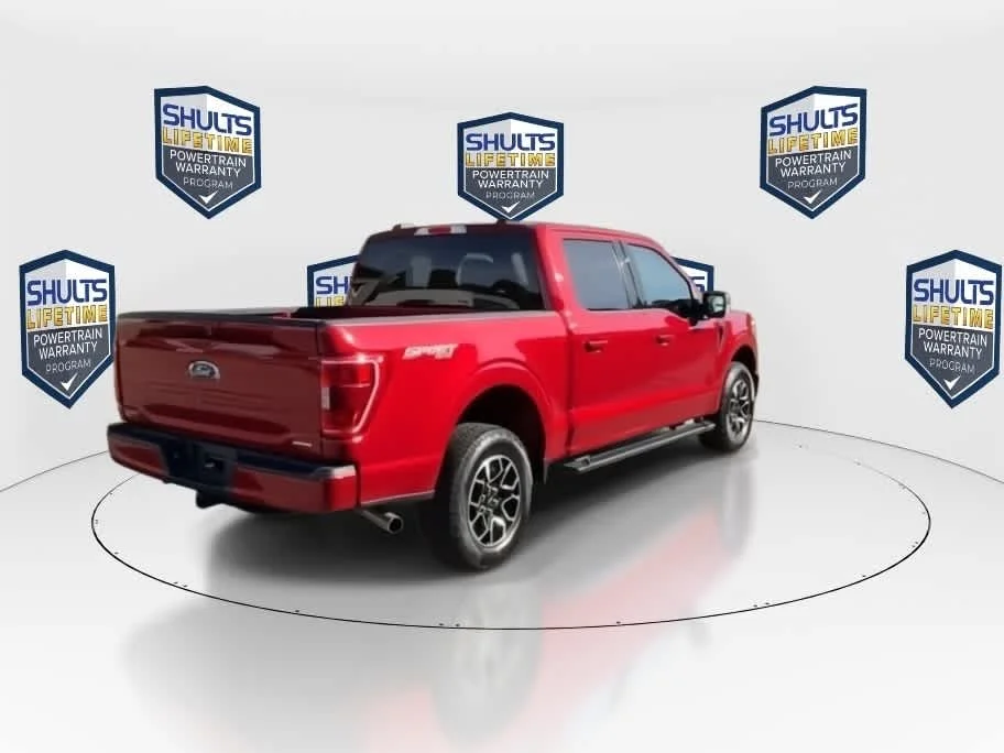 Used 2022 Rapid Red Metallic Tinted Clearcoat Ford XLT image 8
