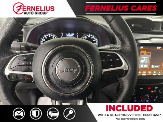 Used 2023 White Jeep Latitude image 39