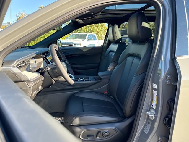 New 2026 Sting-Gray Clearcoat Jeep Limited image 20