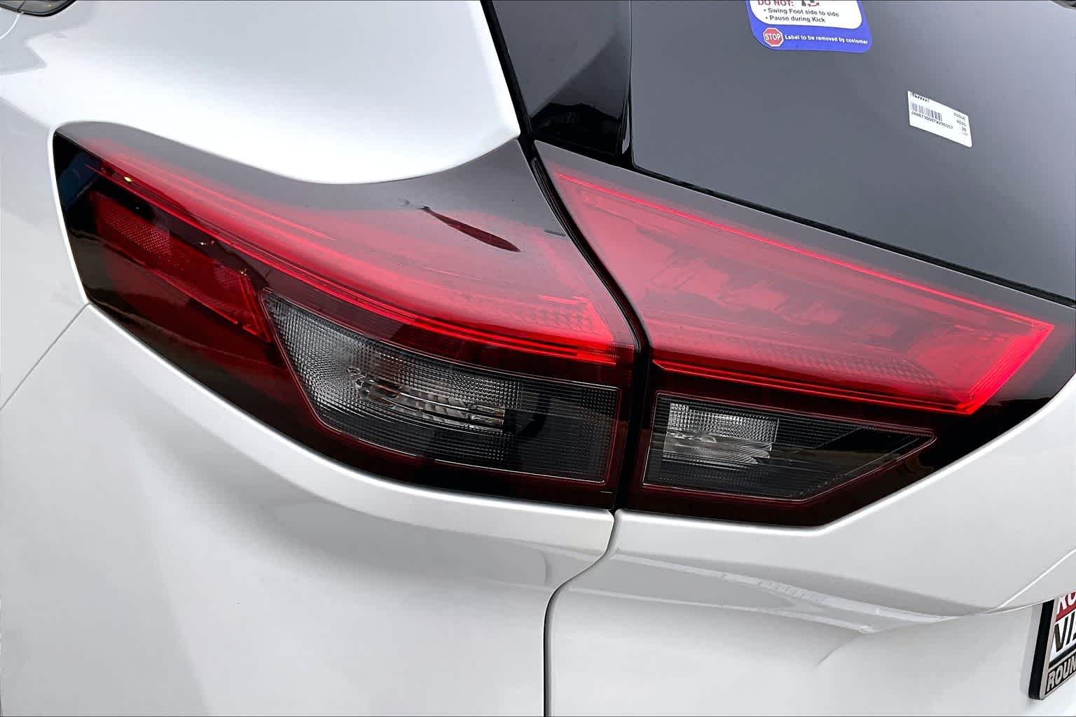 New 2026 Everest White Pearl TriCoat Nissan Platinum image 12