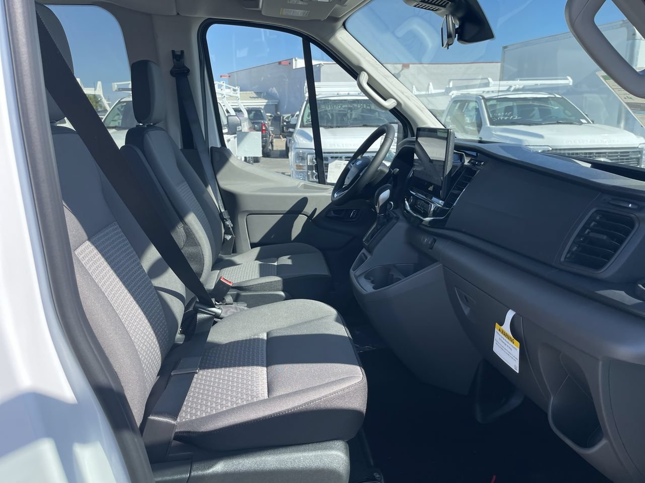 New 2026 Oxford White Ford XLT image 16