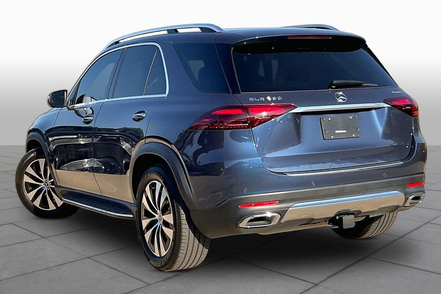 Used 2025 Twilight Blue Metallic Mercedes-Benz GLE 350 image 12