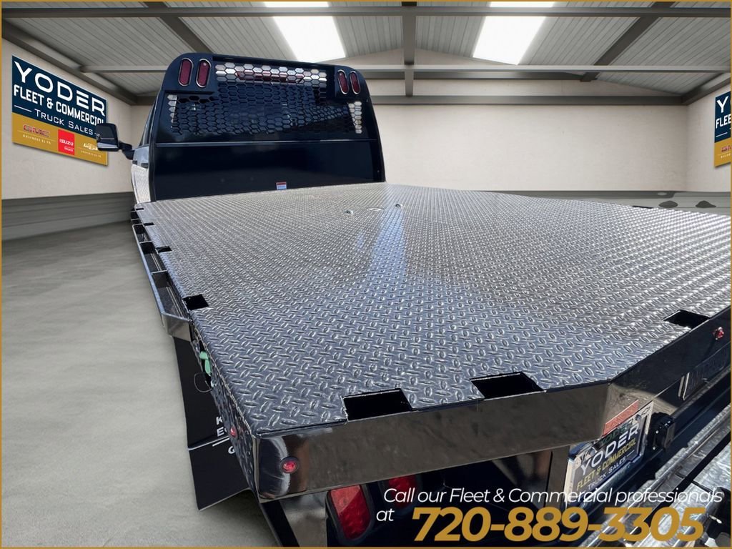2025 Chevrolet Silverado 3500 HD Work Truck - Photo 5