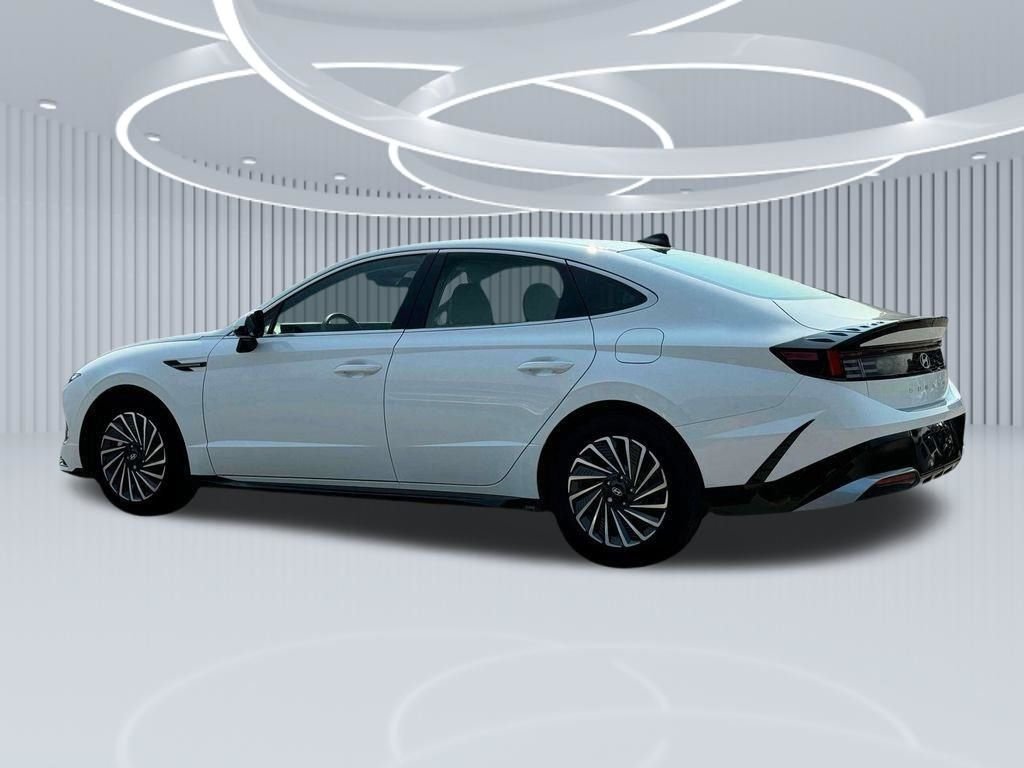 2025 Hyundai Sonata Hybrid SEL - Photo 23