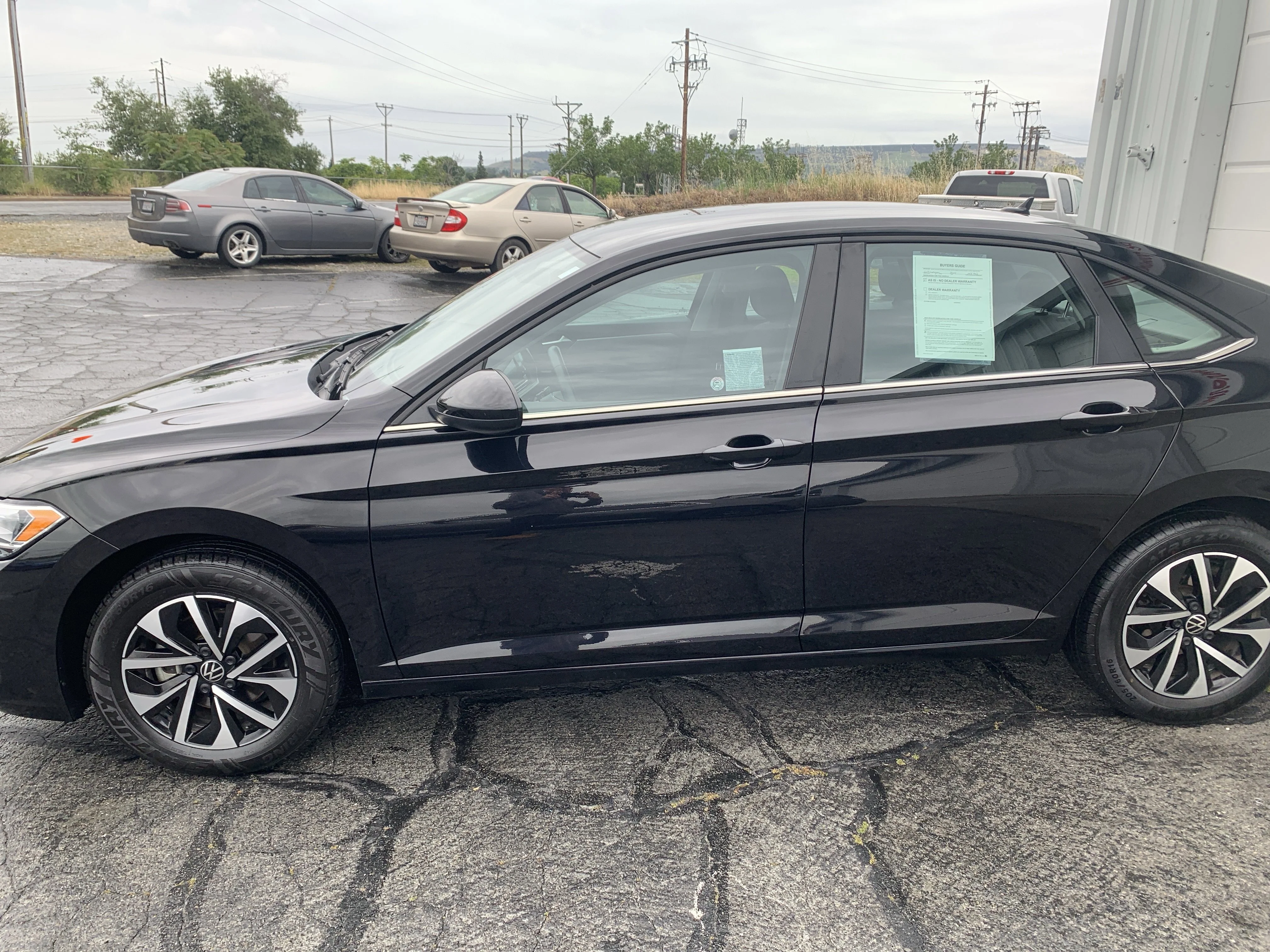Used 2024 Volkswagen Jetta S with VIN 3VW5M7BU3RM055942 for sale in Oroville, CA