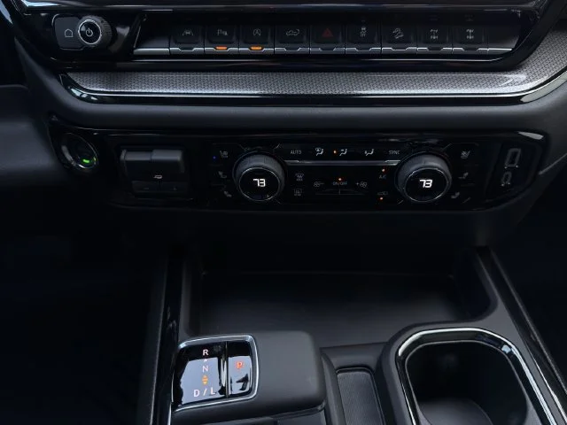 2026 Chevrolet Silverado 1500 ZR2 - Photo 16