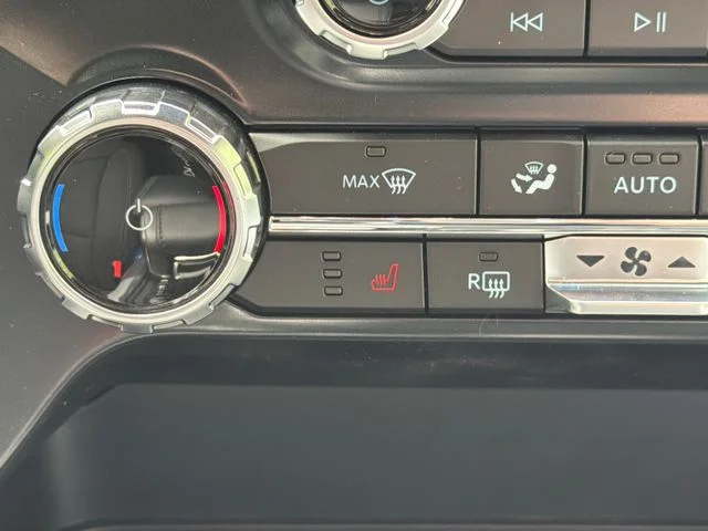 New 2026 Oxford White Ford XLT image 27