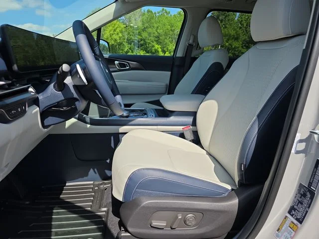 New 2026 Ceramic Silver Kia SX Prestige image 5