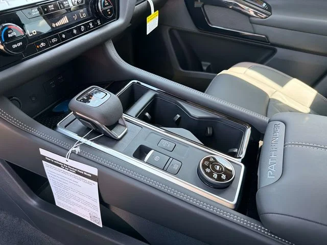 New 2026 Gray Nissan Platinum image 27